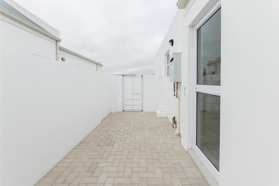 3 Bedroom Property for Sale in Atlantic Waves Estate Western Cape